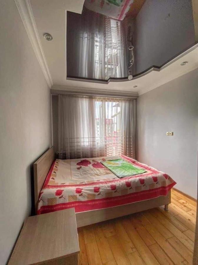 Apartment Dolphin Batumi Exterior foto