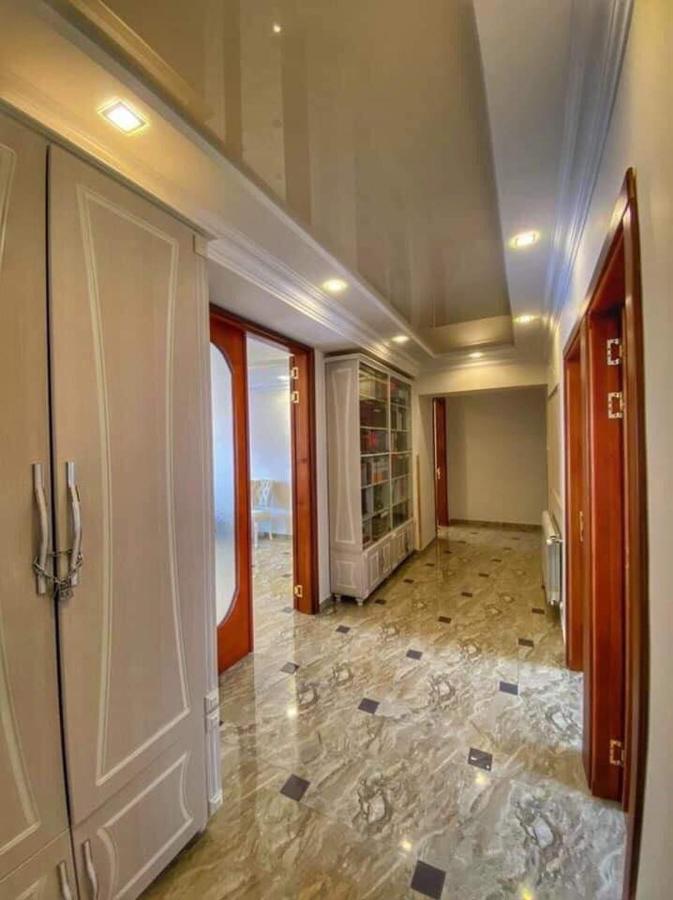 Apartment Dolphin Batumi Exterior foto